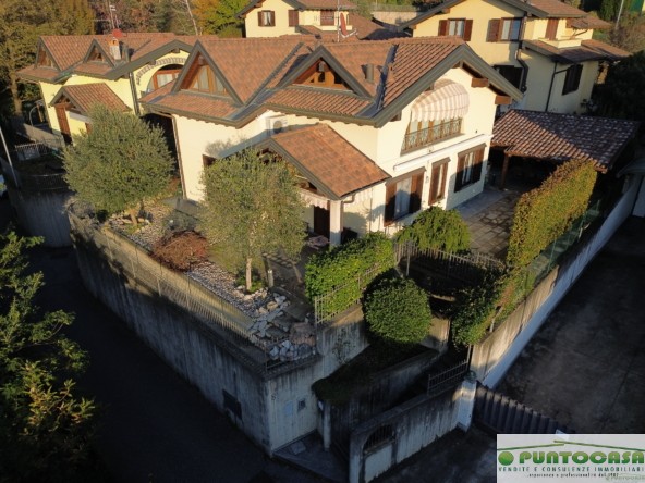 VILLA SINGOLA